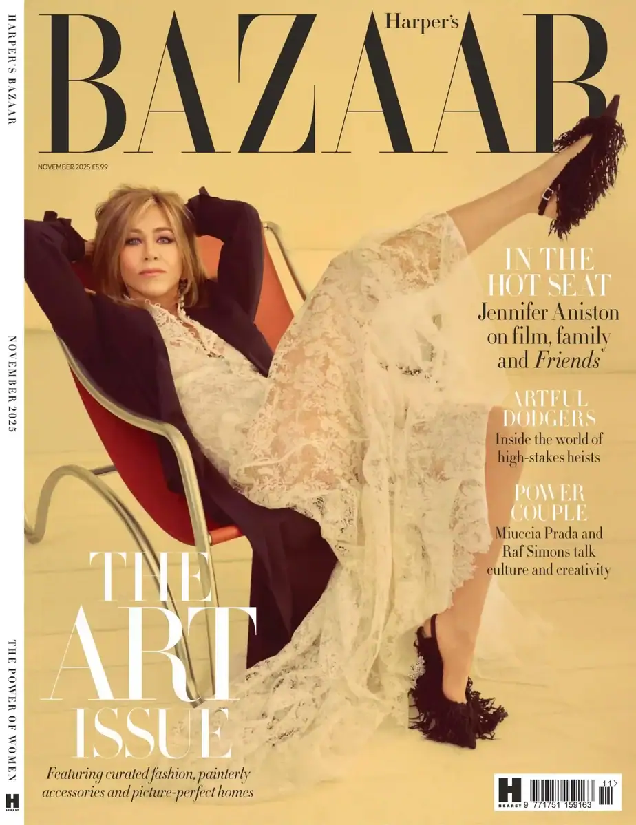 Bazaar 2025-11 UK 时尚芭莎 时尚杂志 外刊下载